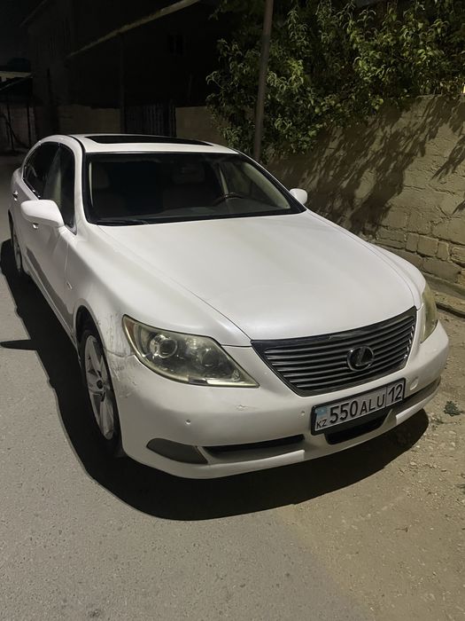 Lexus LS 460, 2007
