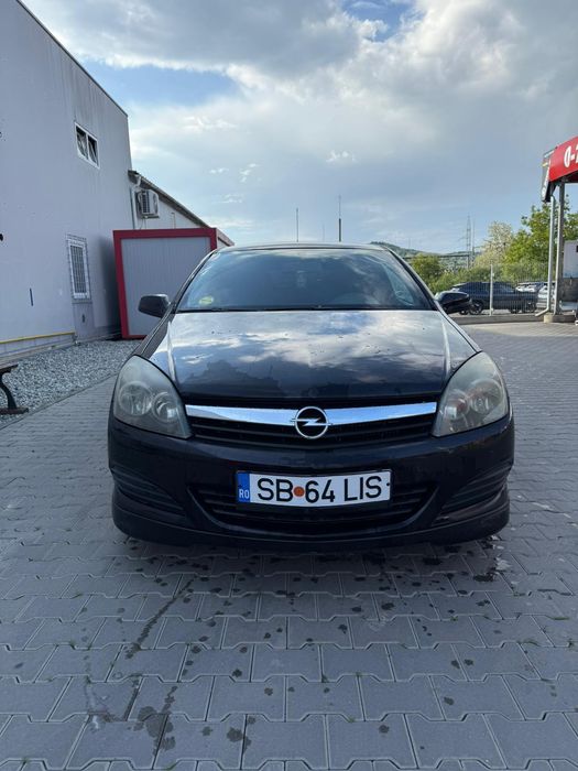 Opel Astra GTC Coupe 2006 1.9