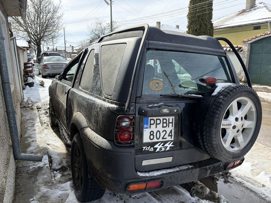 Продавам land rover freelander 2000 кубика 113 кс  автоматик на части