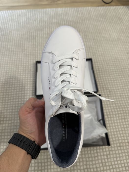 Кроссовки Tommy Hilfiger 44 размера