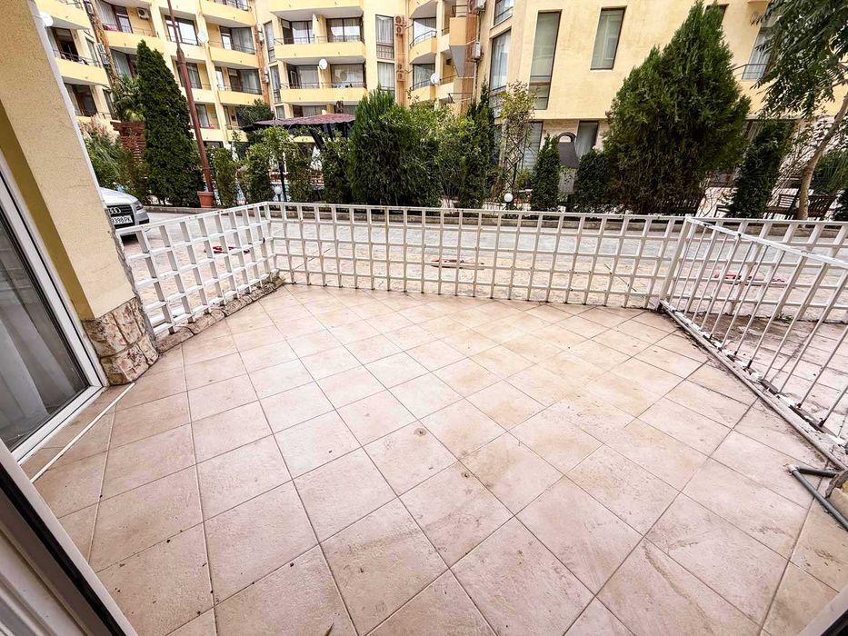 Двустаен обзаведен апартамент, Суперцентър