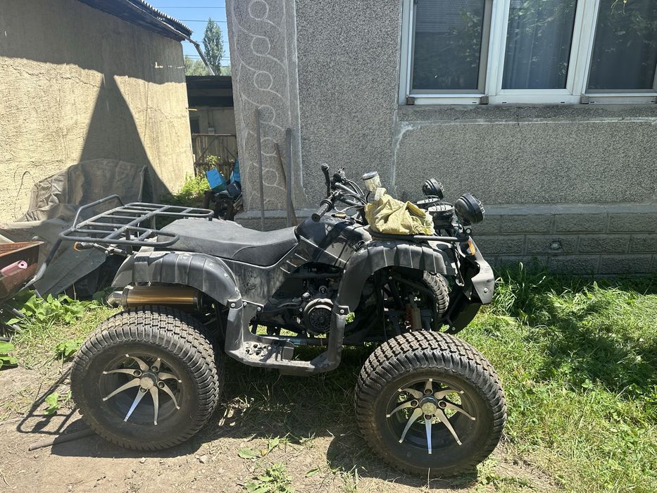 Квадрацикл новый в отличном сост