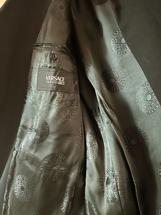 Costum barbatesc Versace