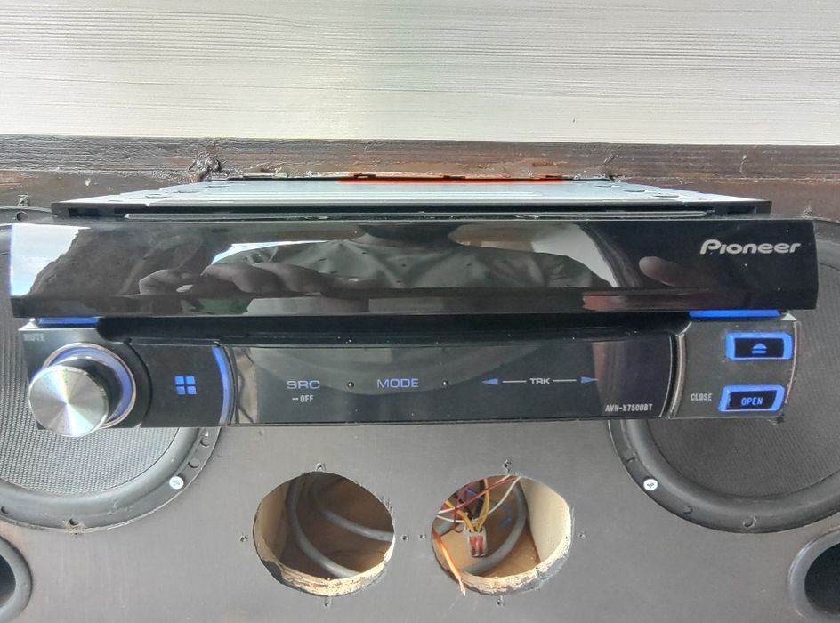 Мултимедия Pioneer AVH-X7500BT