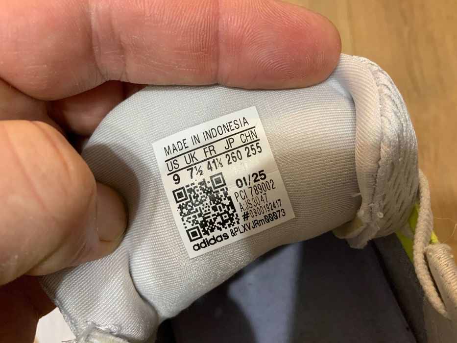 Adidas-оригинални маратонки 41 2/3