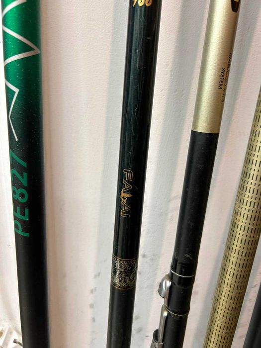 7 броя въдици с калъф и рибарски стол