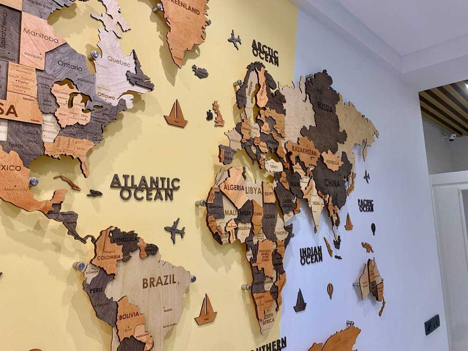 Карта мира 3d из дерева