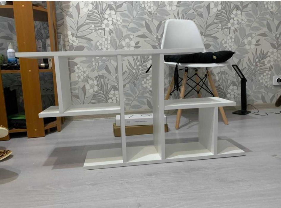 Полка настенная навесная для книг KV-mebel для детской