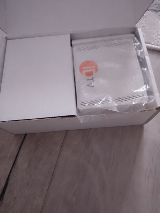 Продам ID TV приставку.