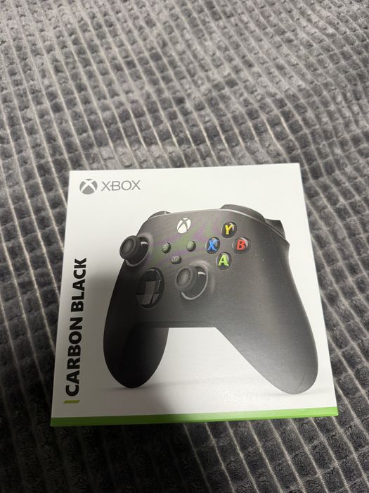 Чисто нов контролер XBOX