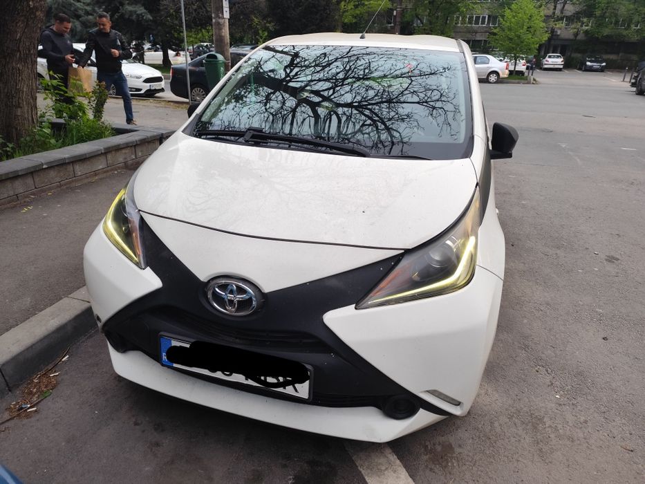 Vând Toyota Aygo 2017