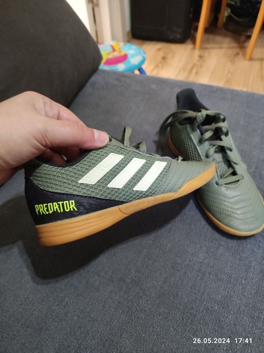 Маратонки за момче 31 и 32 номер