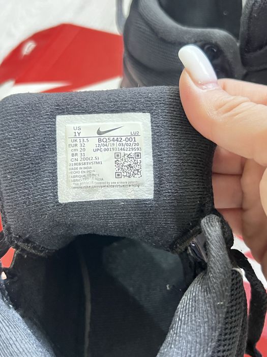 Продам детскую осеннюю обувь