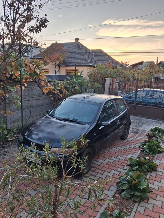 FIAT PUNTO berlina