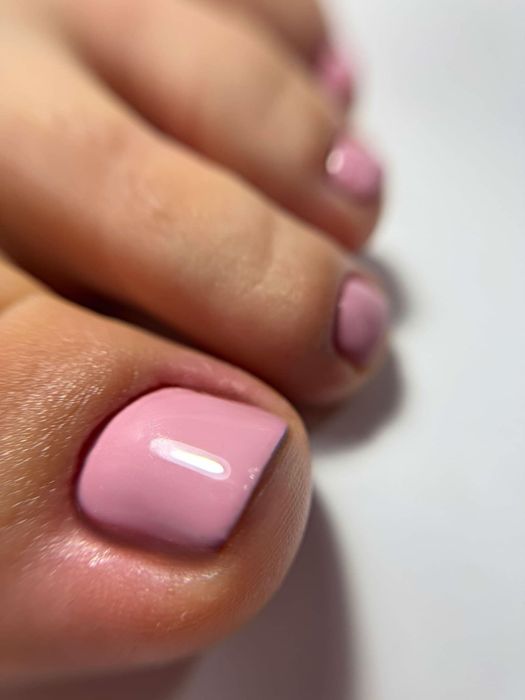 Ofet servici de manichura zona marasti