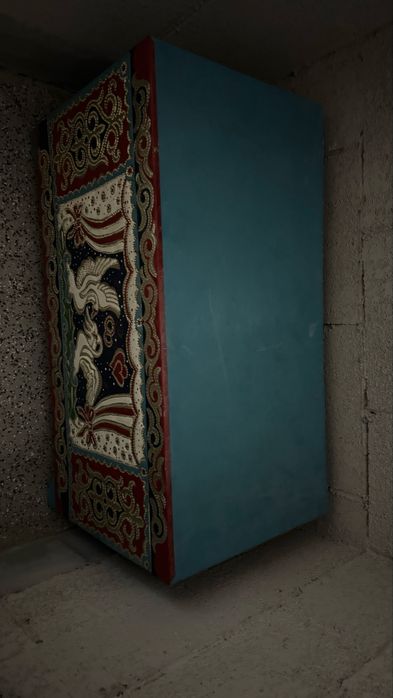 Сандык из дерева