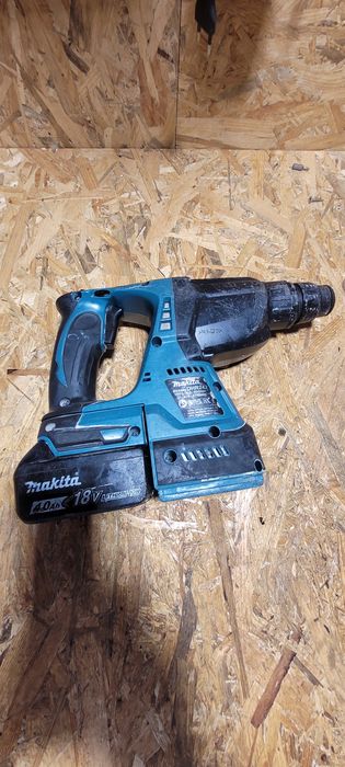 Rotopercutor makita dhr242
