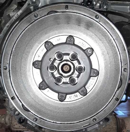 Kit Ambreiaj + Volanta / Peugeot / Citroen / OPEL / NOU