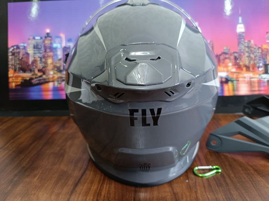 Мото шлем от Американского бренда FLY RACING KINETIC