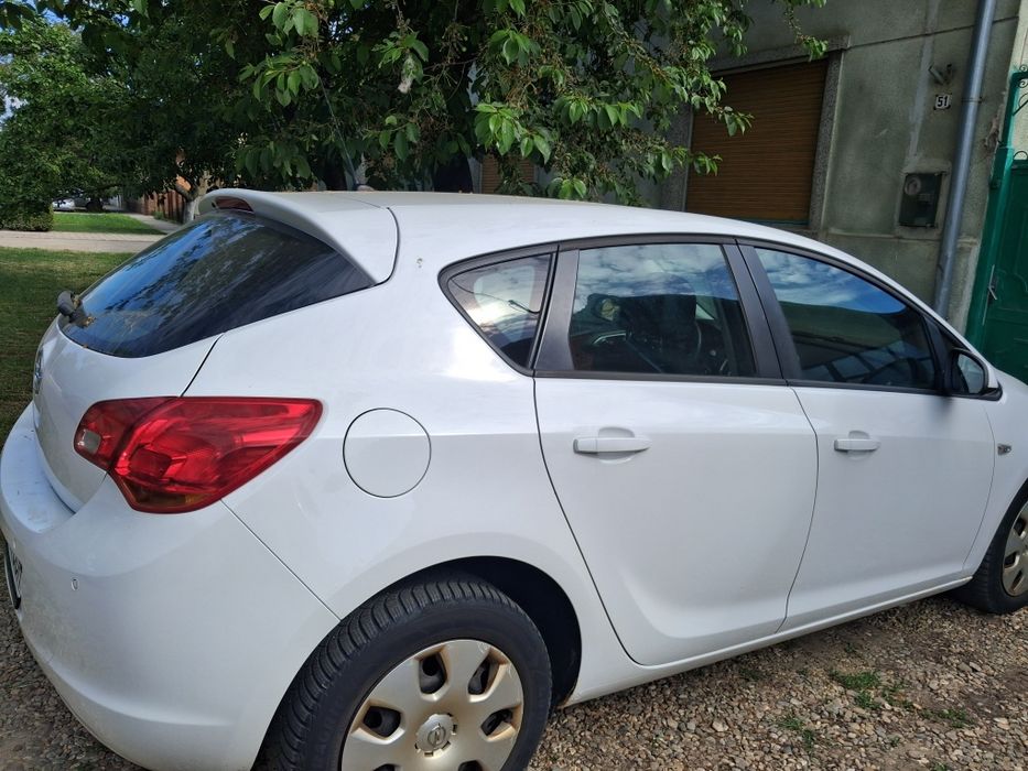 OPEL Astra 2012 — imagine 6