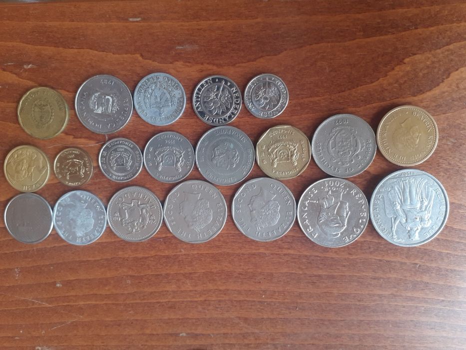 Лостове световни монети