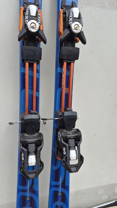 Schi tură 166 cm