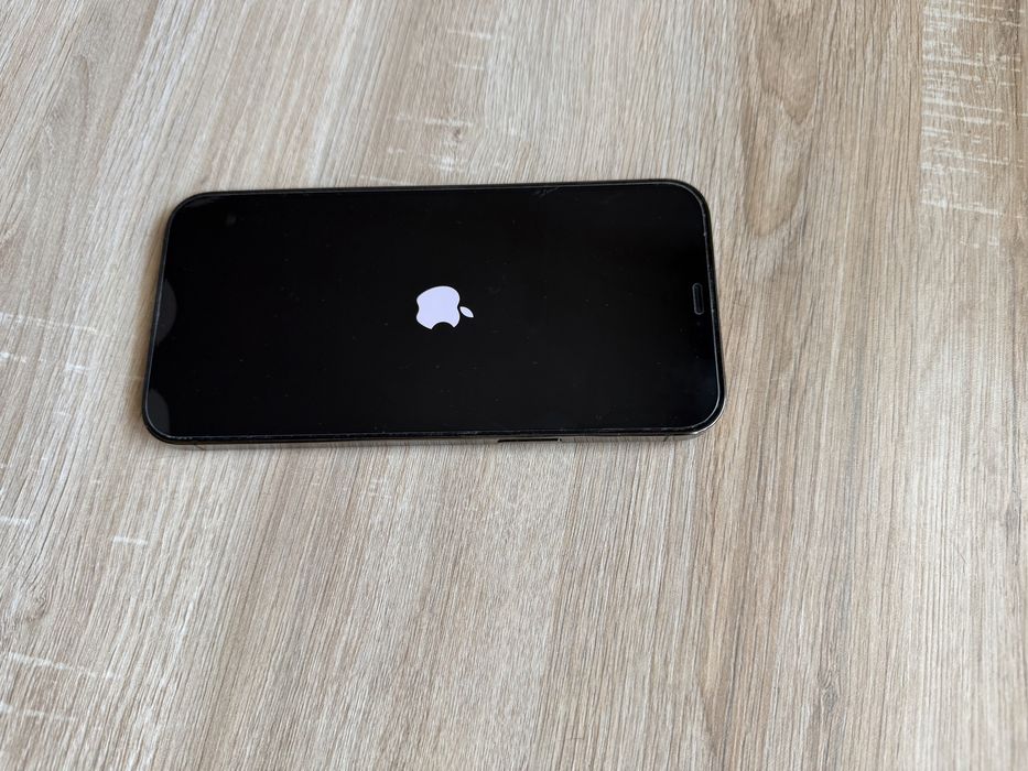 IPhone 12 Pro Max impecabil, totul functional