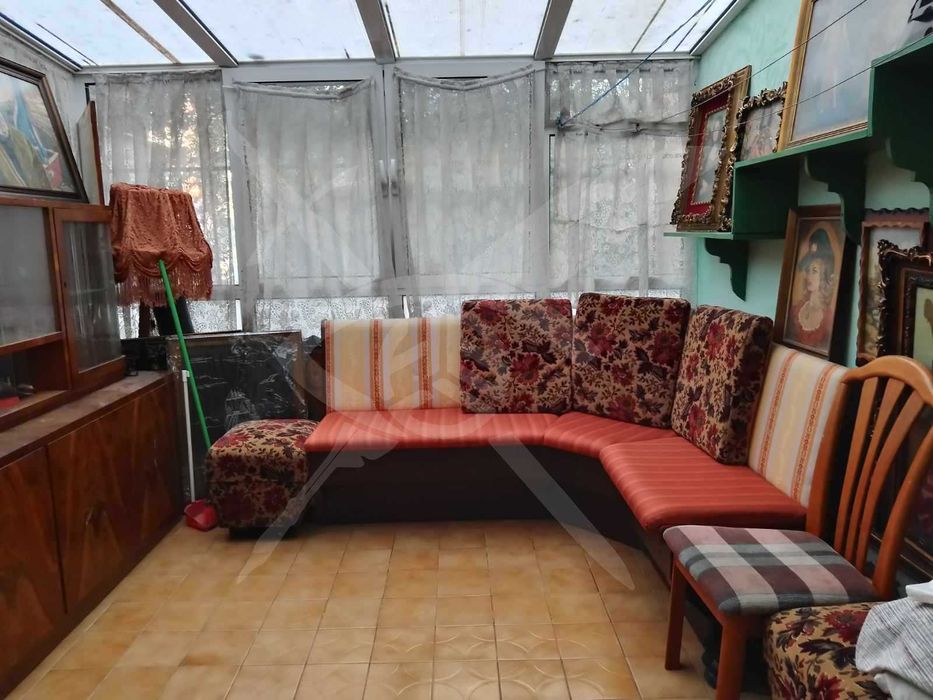 Дава се под наем Тристаен апартамент в София, Хладилника - 80 кв.м за 600 € - Снимка #5