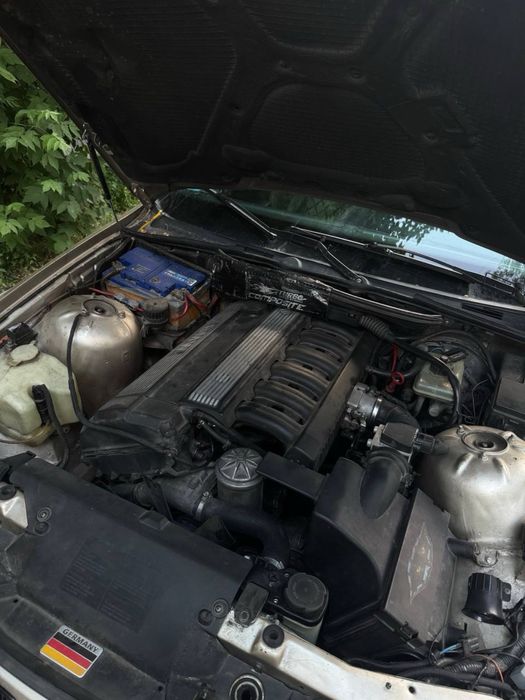 Продам BMW 318(M50B20)