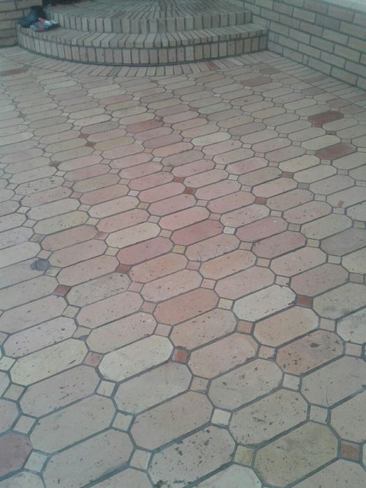 Шлифовка никалайски кирпич мазайка стяшка