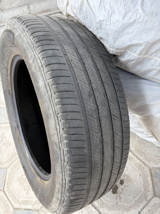 MICHELIN 235/65/18