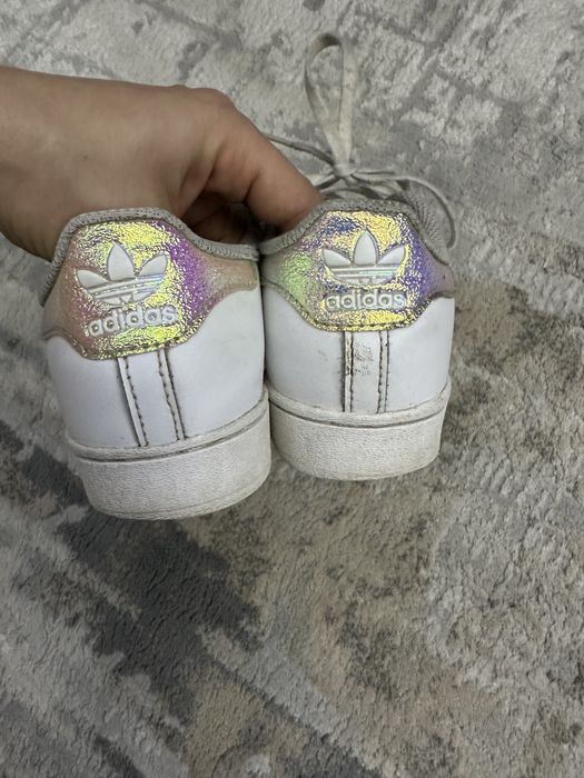 Кроссовки adidas 32-33 размер