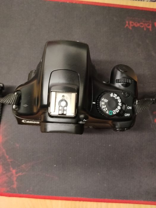 Canon 1100D тушка