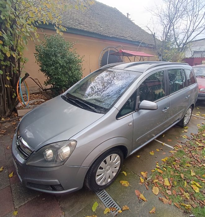 Vând Opel Zafira diesel 7 locuri