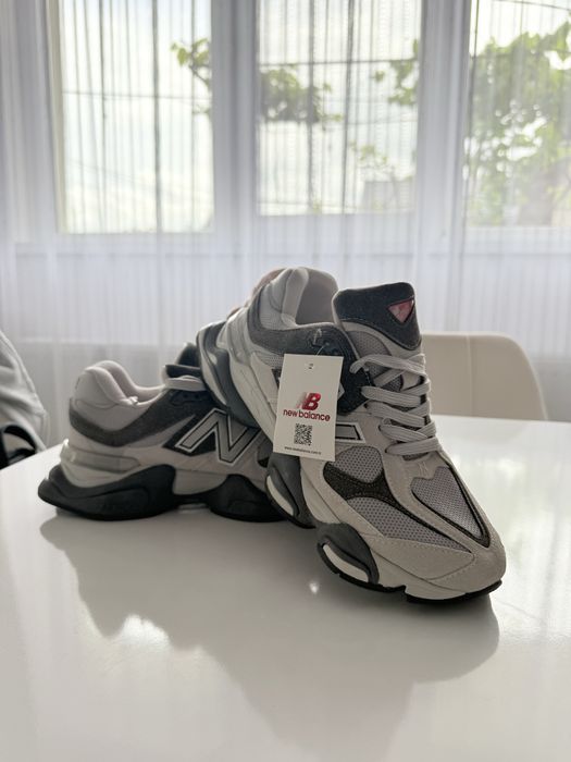 New Balance 9060