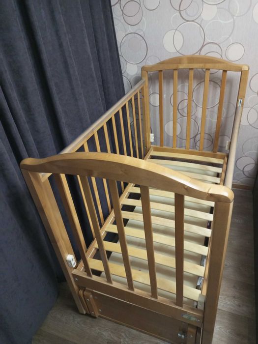 Продается детская кроватка