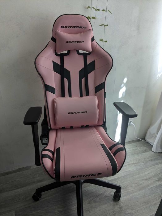 Игровое/компьютерное кресло