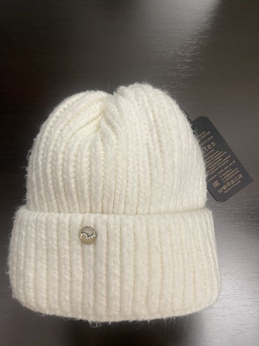 платье, шапка новые