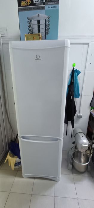 Продам оборудование для кафе