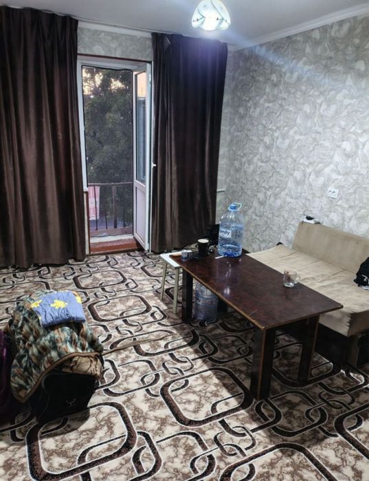 1 комнатная с мебелью и техникой в 3 микрорайоне