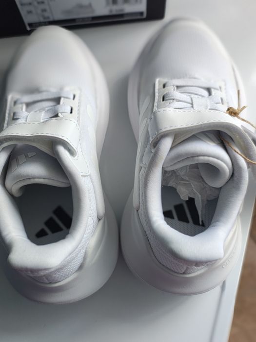 Adidași copii adidas măsură 28