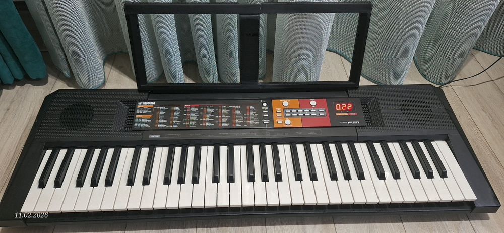 Orgă electronică Yamaha