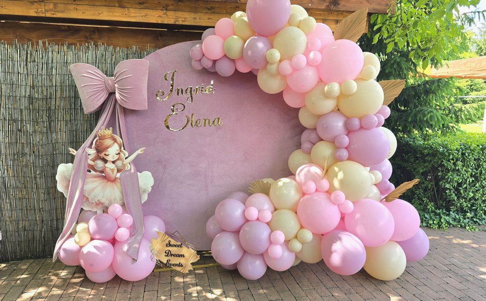 Decor nunta, botez, Panou baloane, Aranjamente de masa, Prezidiu