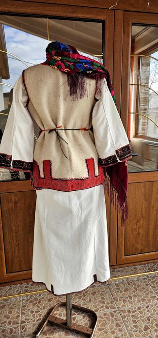 Македонска носия