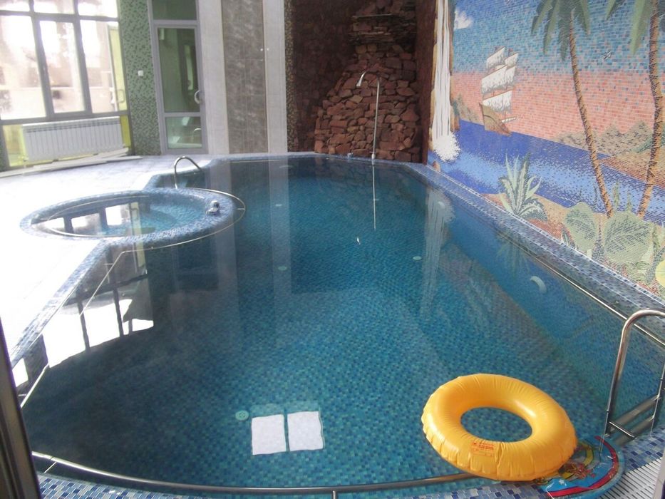 Бассейн/водопад/baseyn/fontan