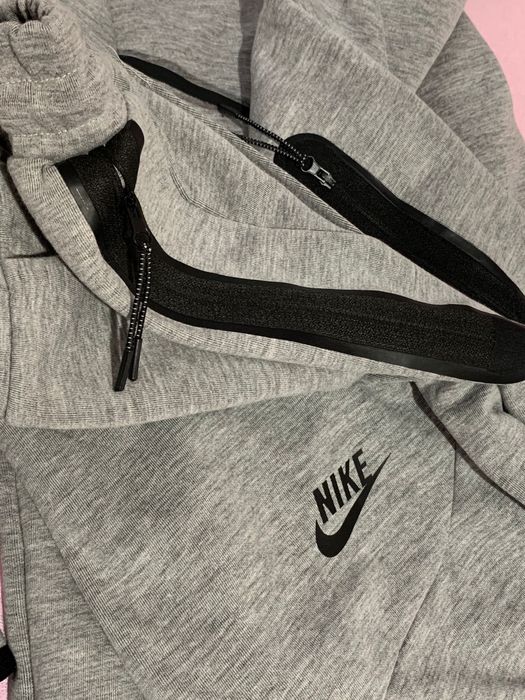 Trening NIKE TECH super calitate