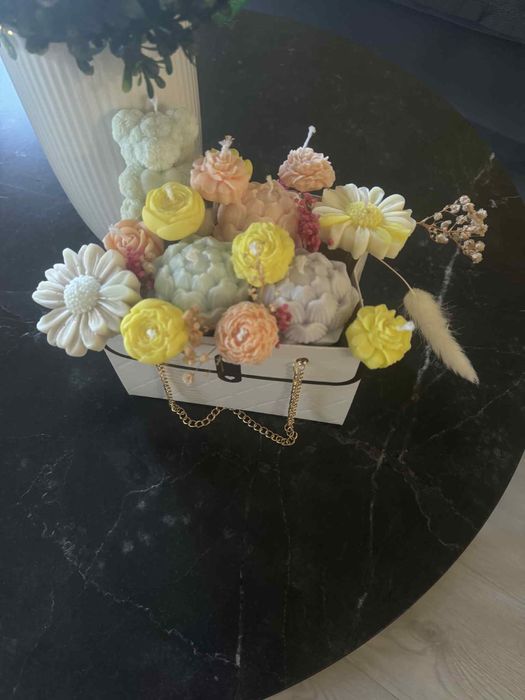 Букет от ароматни свещи