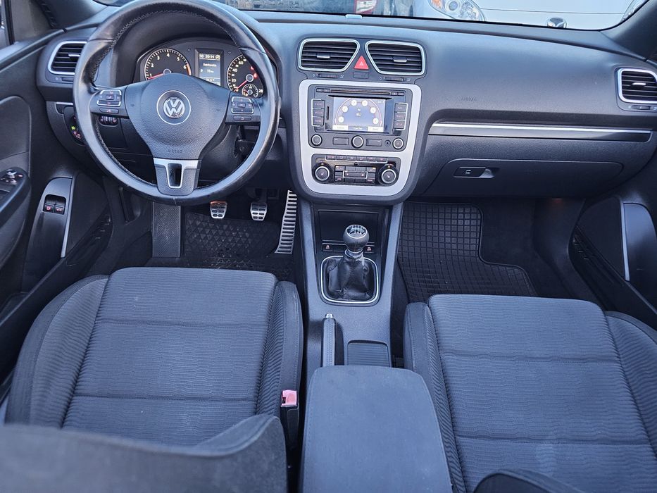 VOLKSWAGEN Eos 2011 — imagine 5