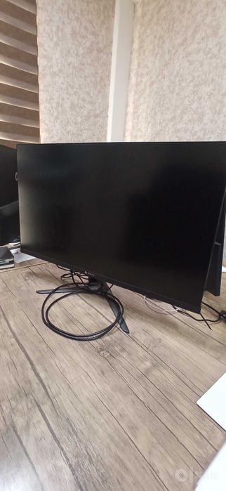Monitor Immer (flat, curved) 27