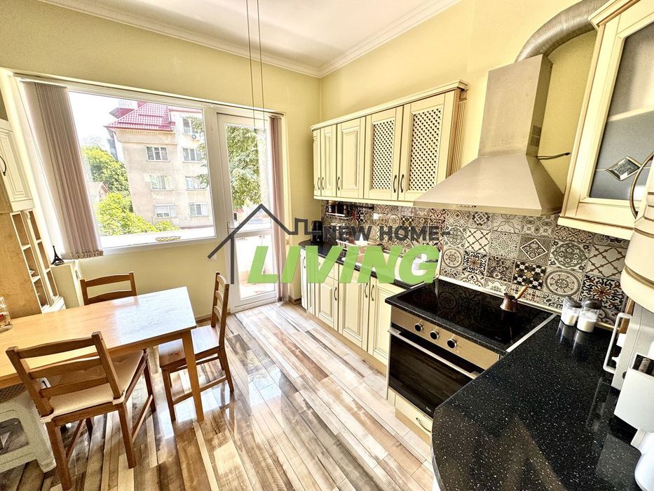 Продава се Тристаен апартамент в Пловдив, Кършияка - 100 кв.м за 2500 €/кв.м - Снимка #4